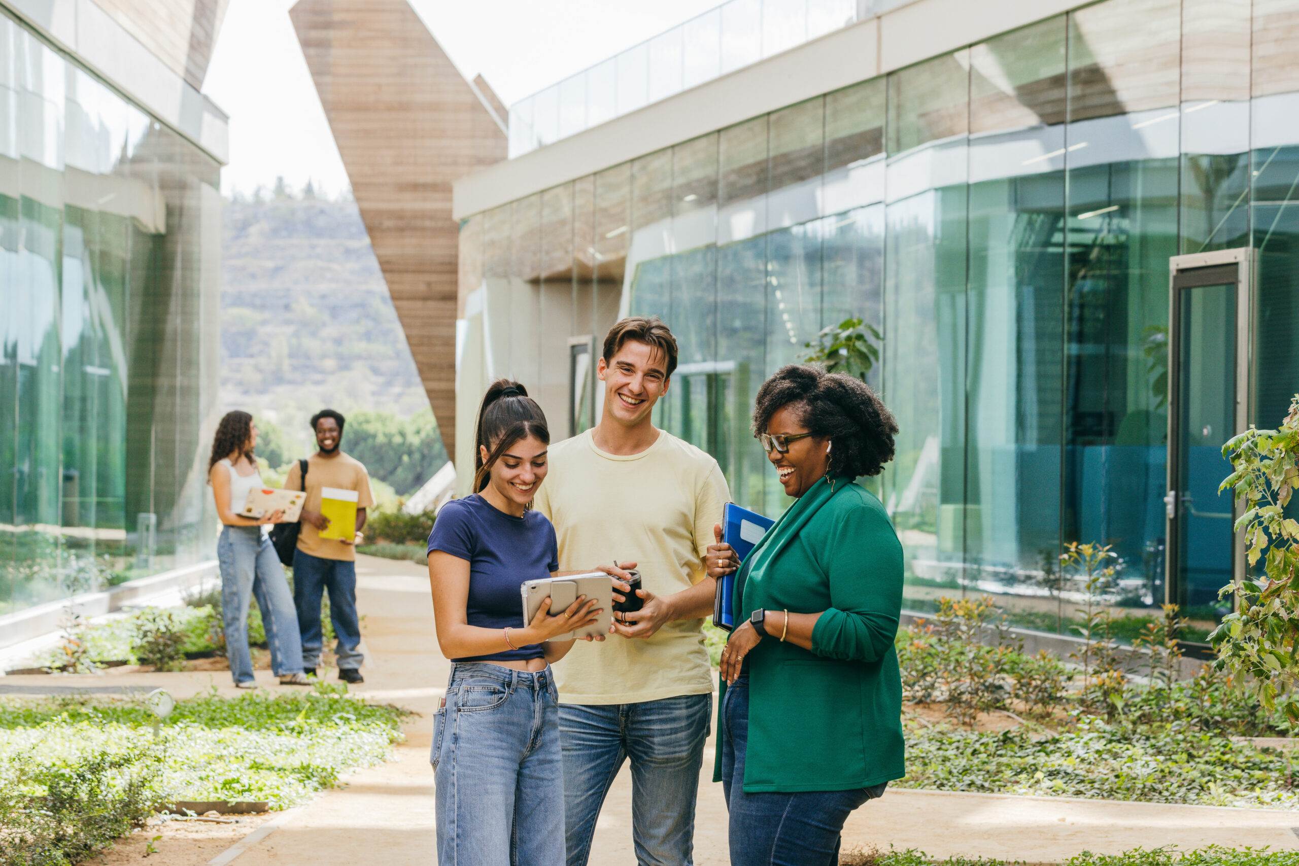 How We Turned Paid Social Into a B2B Lead Engine for the University of Cyprus: 731 Leads at €0.45 CPL in 30 Days
